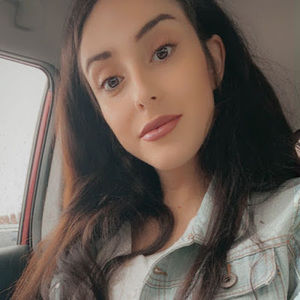 Meet your Posher, Tiffany